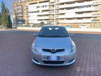 Usata Toyota Auris 97 CV (71 kW) 2008 Argento Utilitaria