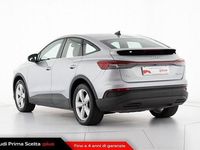 Usata Audi Q4 e-tron Comfort 125 kW (170 CV) 2022 Argento floret metallizzato SUV
