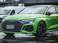 Usata Audi RS3 400 CV (294 kW) 2024 Verde Berlina