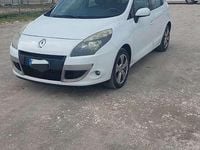 Usata Renault Scénic III Dynamique 110 CV (80 kW) 2011 Monovolume
