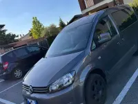 Käytetty VW Caddy 102 HP (75 kW) 2012 Tila-auto
