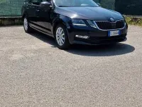 Usata Skoda Octavia Executive 150 CV (110 kW) 2017 Nero Station wagon