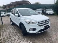 Gebraucht Ford Kuga Titanium 120 PS (88 kW) 2018 Weiß SUV
