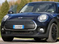 Usata Mini ONE 102 CV (75 kW) 2015 Nero Utilitaria