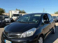 Usata Toyota Yaris Lounge 90 CV (66 kW) 2011 Nero Utilitaria