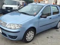 Usata Fiat Punto Classica 60 CV (44 kW) 2007 Bluazzurro Utilitaria