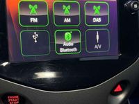 Usata Toyota Aygo X-play 72 CV (52 kW) 2020 Argento Utilitaria