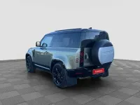 Usata Land Rover Defender SE 200 CV (147 kW) 2023 Pangea green SUV