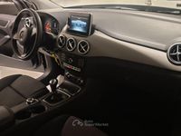 Usata Mercedes B160 Business 90 CV (66 kW) 2017 Nero Utilitaria