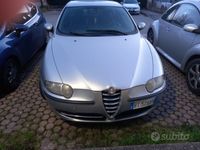 usata Alfa Romeo 147 1.9 JTD (115 CV) cat 3p. Distinctive