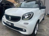 Usata Smart ForFour Passion 71 CV (52 kW) 2017 Bianco Utilitaria