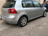 Usata VW Golf IV 140 CV (102 kW) 2005 Grigio Berlina