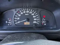 Usata Opel Agila 75 CV (55 kW) 2004 Grigio Monovolume