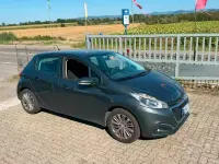 Usata Peugeot 208 82 CV (60 kW) 2017 Grigio Utilitaria