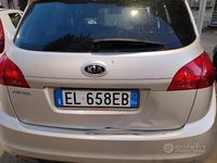 Usata Kia Venga 77 CV (56 kW) 2012 Grigio Utilitaria