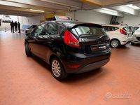 Usata Ford Fiesta 82 CV (60 kW) 2010 Nero Utilitaria