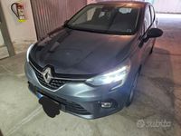 Usata Renault Clio V 90 CV (66 kW) 2021 Grigio Utilitaria