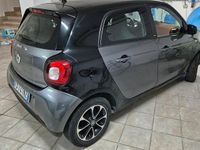 Usata Smart ForFour 2016 Grigio Utilitaria