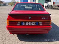 Usata Alfa Romeo 75 155 CV (114 kW) 1987 Rosso Berlina