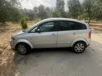 Usata Audi A2 75 CV (55 kW) 2004 Grigio Utilitaria