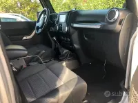 Usata Jeep Wrangler Rubicon 200 CV (147 kW) 2011 Grigio SUV