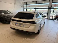 Occasion Peugeot 508 Allure 131 ch (96 kW) 2022 Blanc Break