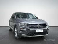 Usata VW T-Roc Style 116 CV (85 kW) 2019 Grigio SUV