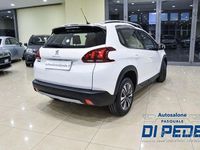 Usata Peugeot 2008 Allure 102 CV (75 kW) 2019 Bianco SUV
