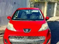 Usata Peugeot 107 68 CV (50 kW) 2009 Rosso Utilitaria