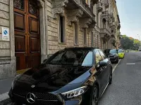 Usata Mercedes A180 AMG Line Premium 116 CV (85 kW) 2023 Nero Berlina