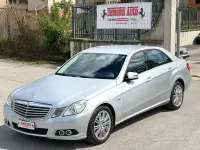 Usata Mercedes E250 Elegance 204 CV (150 kW) 2010 Grigio Berlina