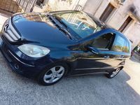 Usata Mercedes B200 140 CV (102 kW) 2005 Monovolume