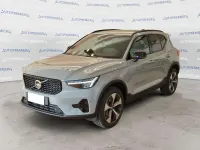 Nuova Volvo XC40 Plus 163 CV (119 kW) 2026 Grigio SUV