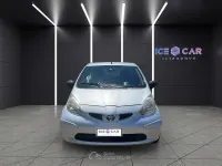Usata Toyota Aygo 68 CV (50 kW) 2006 Argento Utilitaria