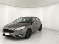 Begagnad Ford Focus Business Edition 120 HK (88 kW) 2017 Grå Sedan