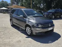 Usata VW Touran Highline 116 CV (85 kW) 2018 Grigio Monovolume