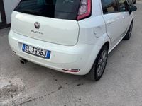Usata Fiat Punto Lounge 85 CV (62 kW) 2012 Bianco Utilitaria