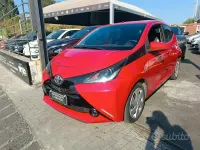 Usata Toyota Aygo X-clusiv 69 CV (50 kW) 2014 Rosso Utilitaria