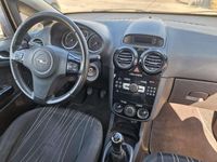 Usata Opel Corsa Sport 75 CV (55 kW) 2010 Berlina