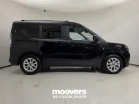 Usata Ford Tourneo Courier Titanium 125 CV (91 kW) 2025 Nera Monovolume