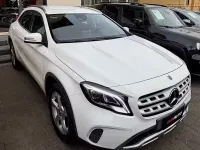 Usata Mercedes GLA180 109 CV (80 kW) 2018 Bianco SUV