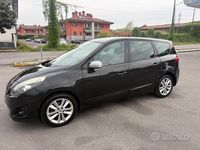 Usata Renault Scénic III 110 CV (80 kW) 2010 Nero Monovolume