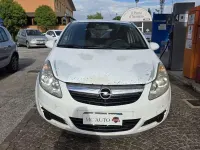 Usata Opel Corsa 75 CV (55 kW) 2008 Bianco Furgone