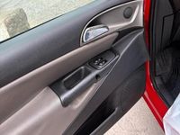 Usata Lancia Ypsilon 69 CV (50 kW) 2004 Rosso Utilitaria