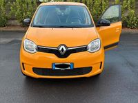 Usata Renault Twingo Zen 65 CV (47 kW) 2023 Giallo Utilitaria