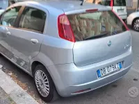 Usata Fiat Grande Punto 75 CV (55 kW) 2006 Grigio Utilitaria