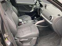 Usata Audi Q2 S-Line 116 CV (85 kW) 2023 Grigio metallizzato SUV