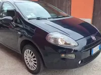 Usata Fiat Punto Lounge 77 CV (56 kW) 2014 Nero Utilitaria