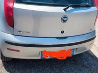 Usata Fiat Punto 80 CV (58 kW) 2004 Verde Utilitaria