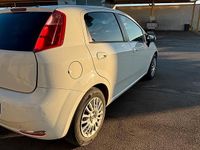 Usata Fiat Punto 85 CV (62 kW) 2015 Bianco Berlina